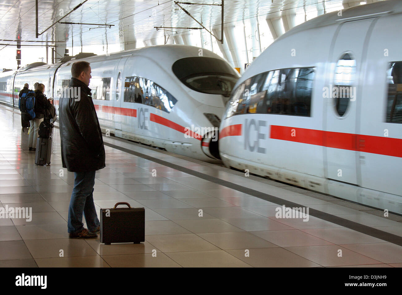 Ice Von Berlin Nach Frankfurt Am Main Flughafen www.alamy.de