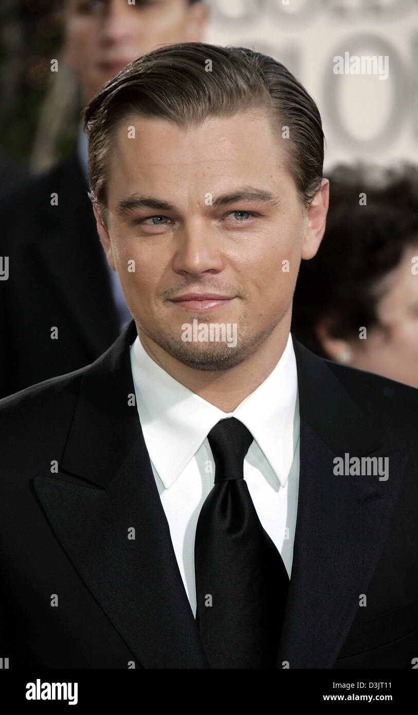 (Dpa) - US-Schauspieler Leonardo DiCaprio mit den Augen, zwinkert wie er die 62. annual Golden Globe Awards in Beverly Hills, USA, 16. Januar 2005 besucht. DiCaprio gewann den Award in der Kategorie beste Hauptrolle für seine Rolle als der US-Millionär Howard Hughes in dem Film "Aviator". Stockfoto