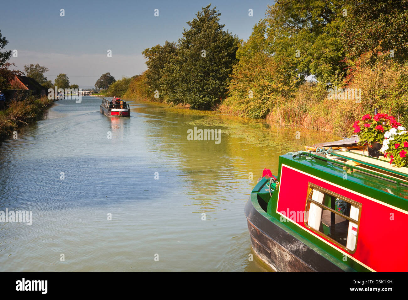 Hausboote auf dem Kennet und Avon Kanal in Wiltshire. Stockfoto