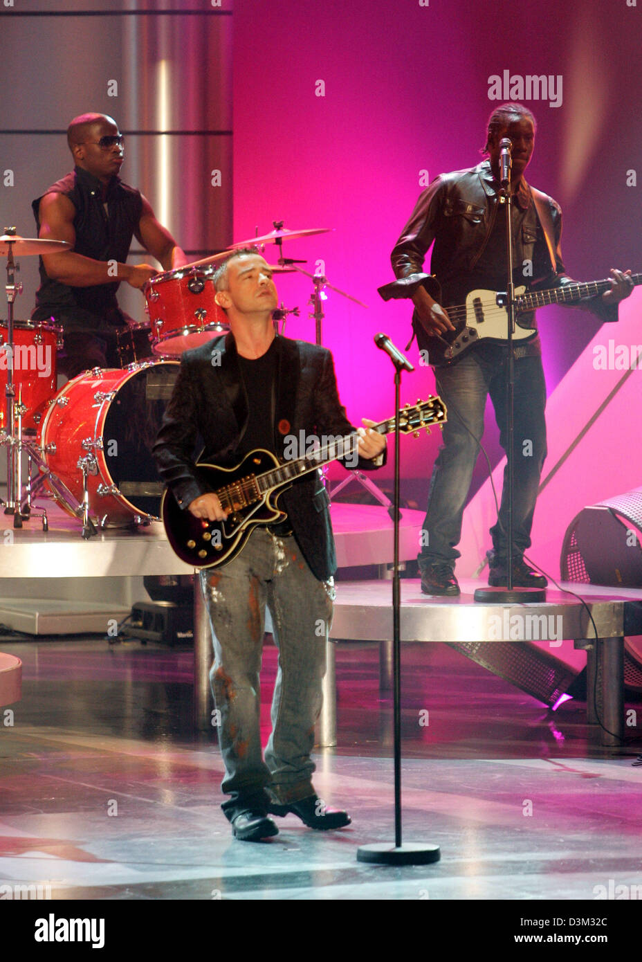 Eros ramazotti pop -Fotos und -Bildmaterial in hoher Auflösung – Alamy