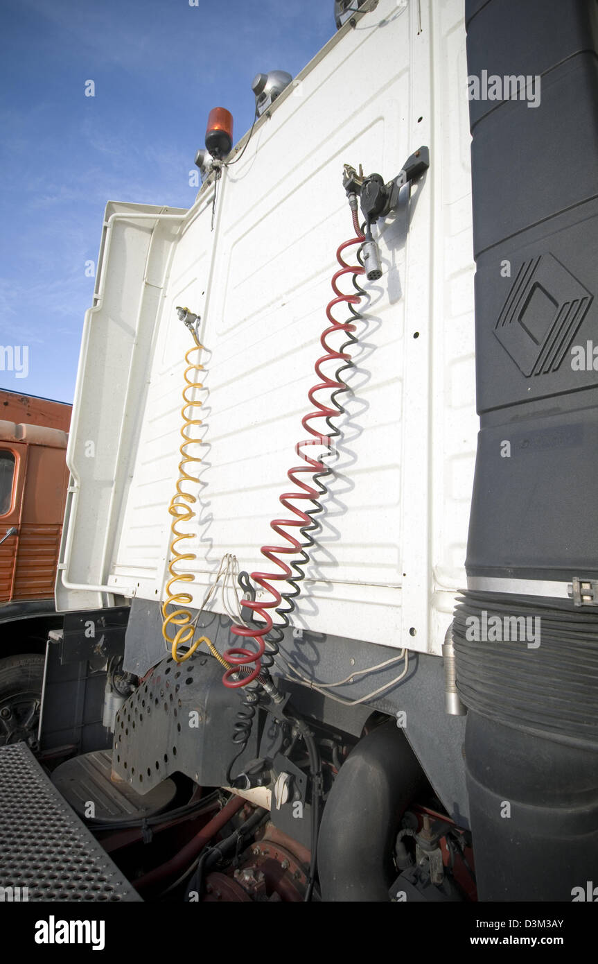 Fluggesellschaften Air Linien Linie Airline Lkw Bremsen LKW Luftbremse Bremsklappen Lastwagen LKW komprimiert Bremsen System Anhänger Trailer Stockfoto