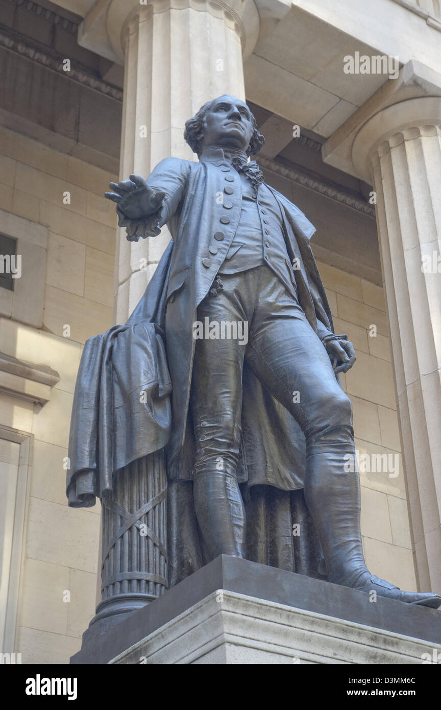 George Washington-Statue außerhalb der New Yorker Börse an der Wall Street Stockfoto