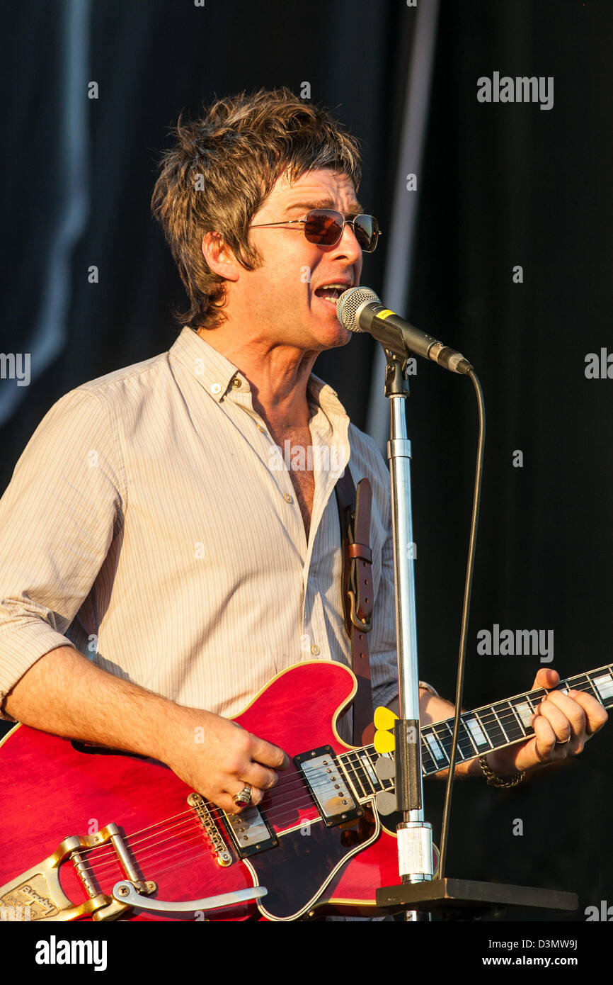 Nach Oasis Noel Gallagher's Hoch fliegende Vögel Konzert in V Festival, Chelmsford Essex UK Stockfoto