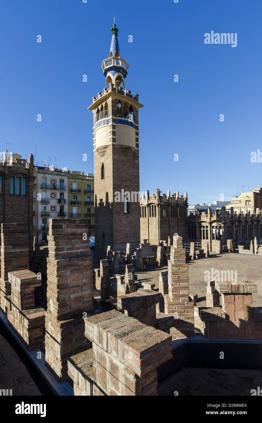 CaixaForum. Modernista Casamarona Textilfabrik von Josep Puig ich Cadafalch Stockfoto