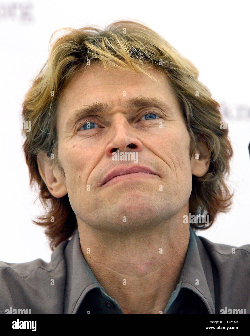 Der US-amerikanische Schauspieler Willem Dafoe ist während einer Pressekonferenz für die "Tabelle der freien Stimmen" kommen zusammen in Berlin, Deutschland, Donnerstag, 7. September 2006 abgebildet. Dafoe wird das weltweit größte "runden Tisch" diskutieren Themen der größte Sorge an die Weltöffentlichkeit, betont unter gemeldeten Problemen und Auseinandersetzung mit Schlüsselthemen gebilligt Dropping Knowledge Liegenschaften moderieren. Stockfoto