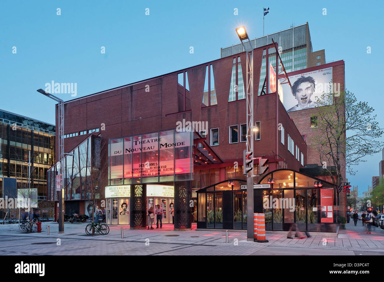 Theatre du Nouveau Monde, Quartier des Spectacles, Place des Arts, downtown Montreal, Quebec, Kanada Stockfoto