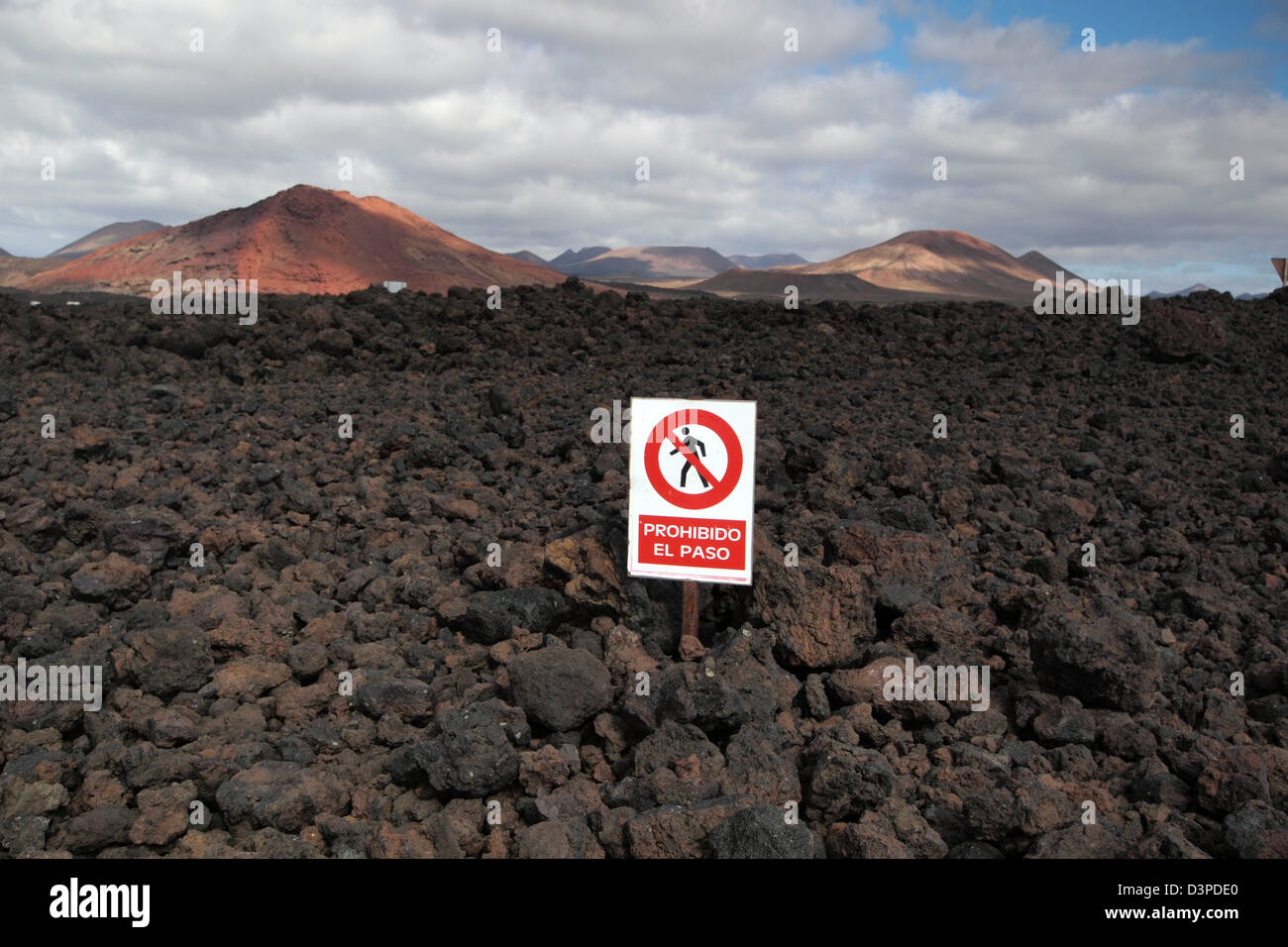 eingeschränkter Zugriff anmelden Lavafelder im Nationalpark Timanfaya, Lanzarote Spanien Kanarische Inseln Stockfoto
