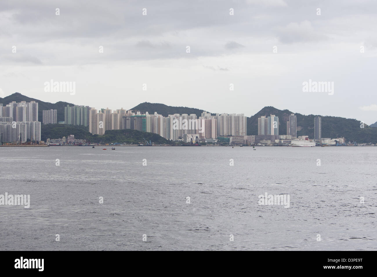Kowloon Bay im Osten der Halbinsel Kowloon und nördlich von Hong Kong Island. Stockfoto