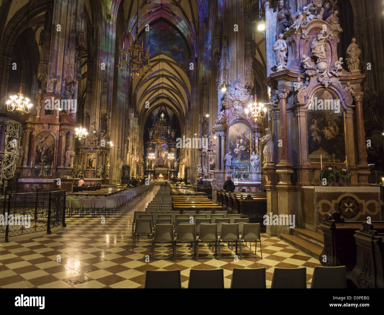 Wien stephansdom altar -Fotos und -Bildmaterial in hoher Auflösung – Alamy