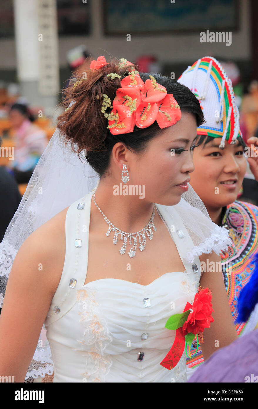 China, Yunnan, Yuanyang, Hani ethnische Minderheiten, Menschen, Hochzeit, Braut, Stockfoto