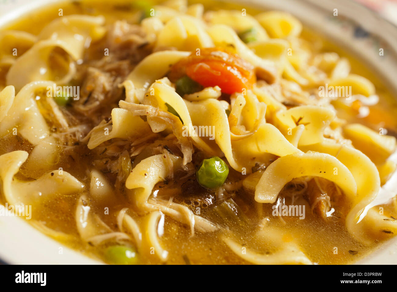 Hausgemachte Chicken Noodle Soup Stockfoto