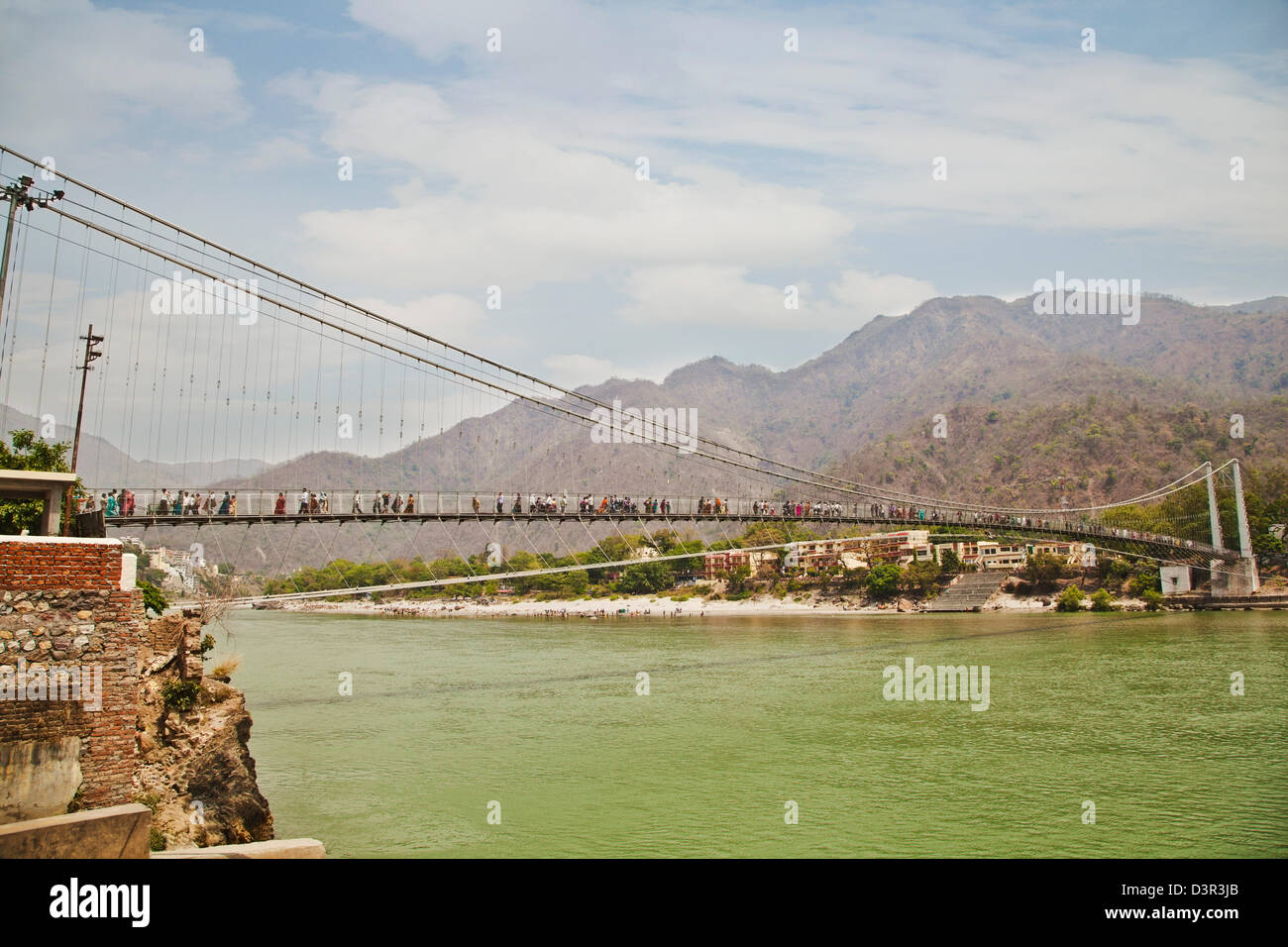 RAM Jhula über den Fluss Ganges, Rishikesh, Uttarakhand, Indien Stockfoto