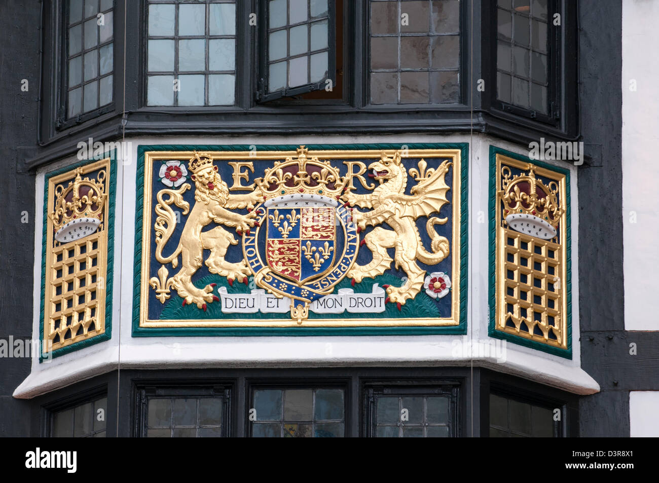 Motto des britischen Monarchen auf Liberty Kaufhaus, Regent Street Stockfoto