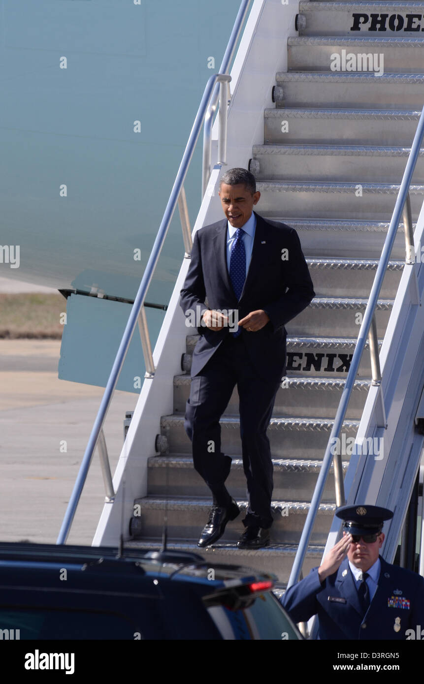 Präsident Barack Obama steigt die Treppe vom Air Force One bei seiner Ankunft am Dobbins Air Reserve Base, Marietta, Georgia, Feb. Stockfoto