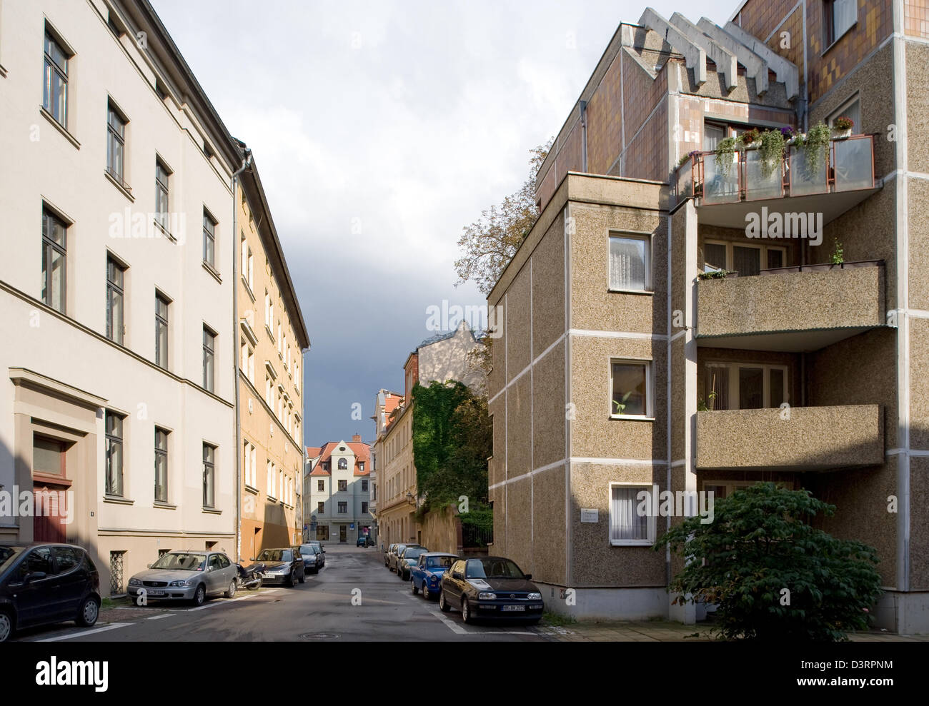 Halle / Saale, Deutschland, DDR und vorgefertigte Gebäude in der Stadt Halle Stockfoto