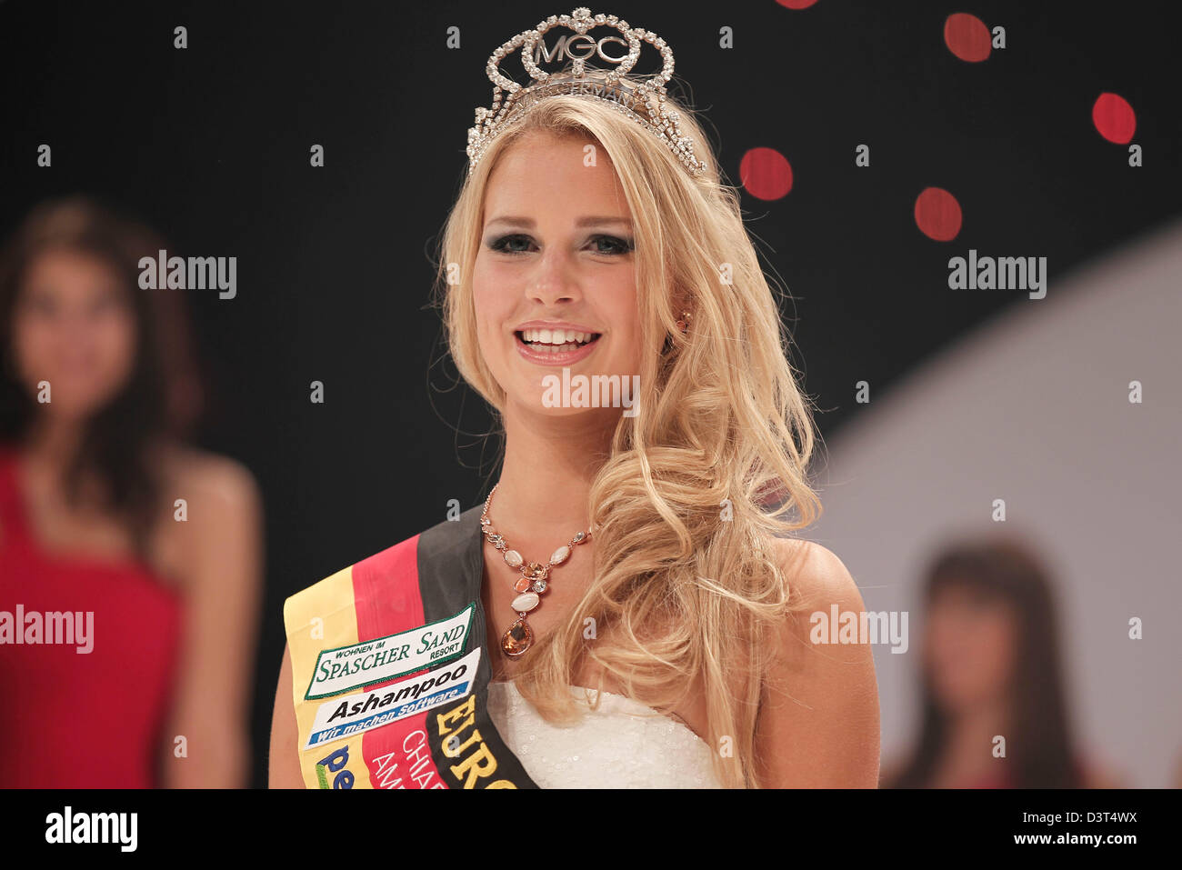 Größte frau deutschlands caroline w