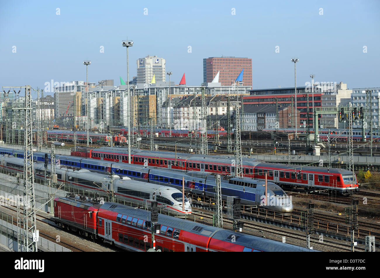 Frankfurt Am Main, Deutschland, Übersicht über den Hauptbahnhof ...
