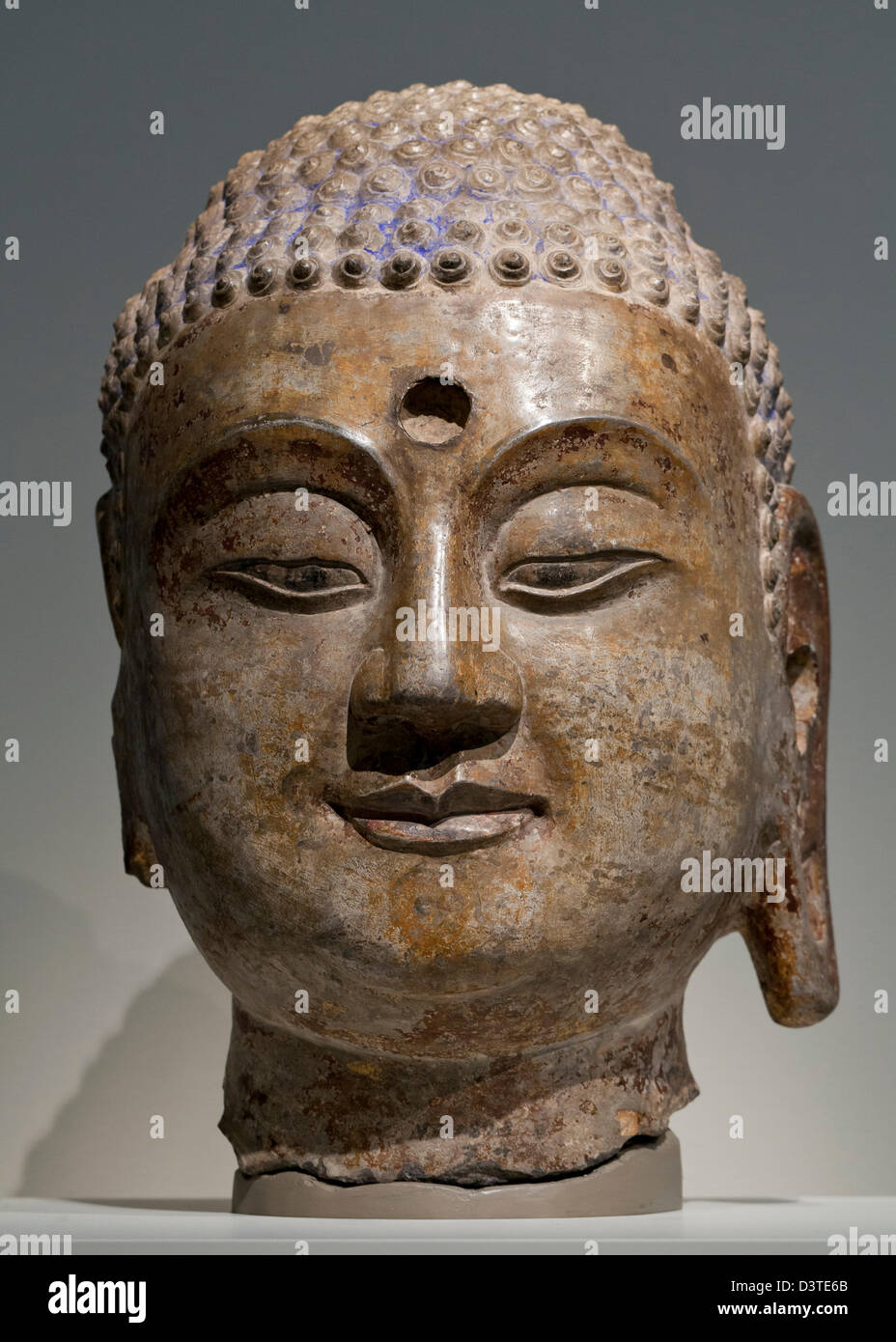 Kopf des Buddha Skulptur Closeup - China, nördlichen Qi-Dynastie Stockfoto