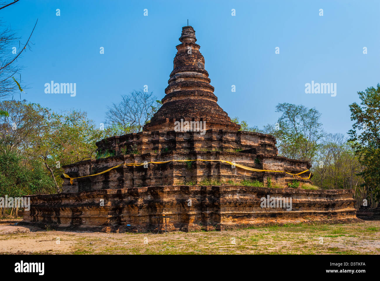 Pagode von Tonne Kok Tempel, Wieng Tha Kan, in Lanna Geschichte: Teil von Thailand Stockfoto