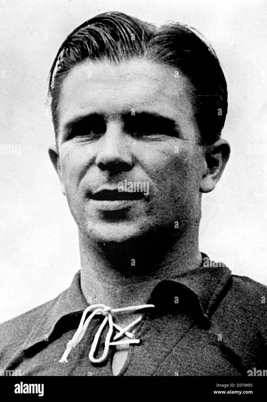 (Datei) - ungarische Fußballlegende Ferenc Puskas abgebildet auf der World Cup 1954 in der Schweiz 1954. Puskas, verstarb am Freitag, 17. November 2006 im Alter von 79. Foto: Dpa Stockfoto