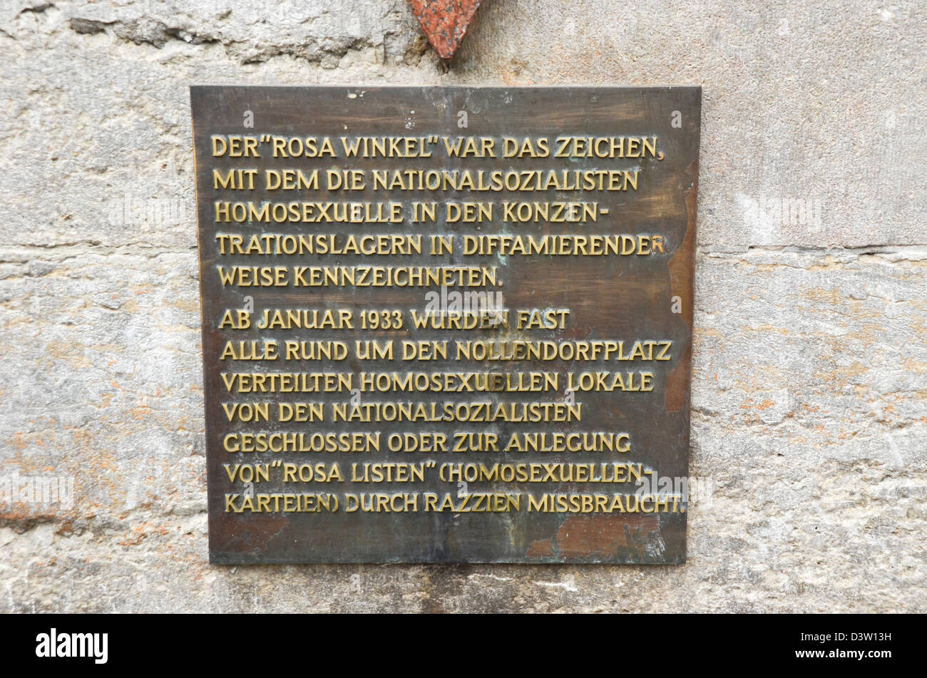 Deutschland, Berlin, Nollendorfplatz, das schwule rosa Dreieck Gedenktafel für von den Nationalsozialisten ermordeten Homosexuellen Stockfoto