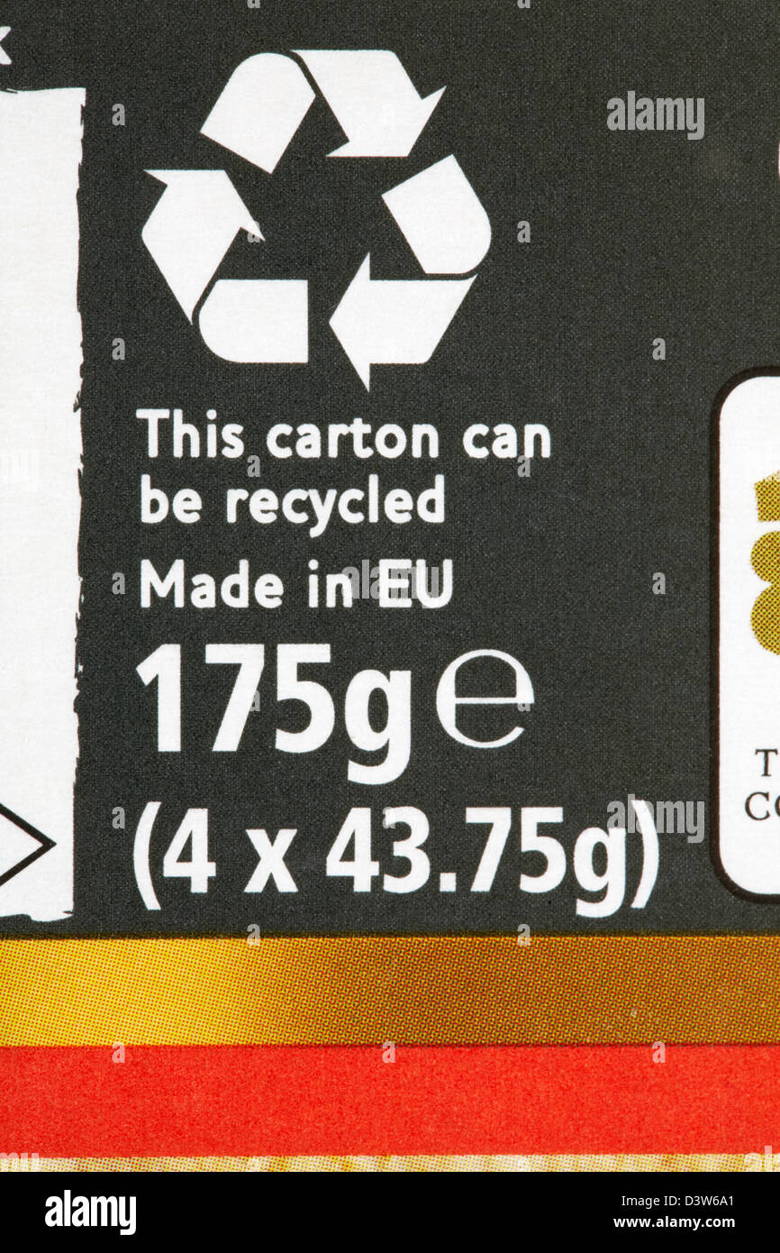 Dieser Karton kann recycelt werden und wird in EU-Informationen auf der Verpackung von Keksen – Entsorgung Recycling Recycling Logo-Symbol hergestellt Stockfoto