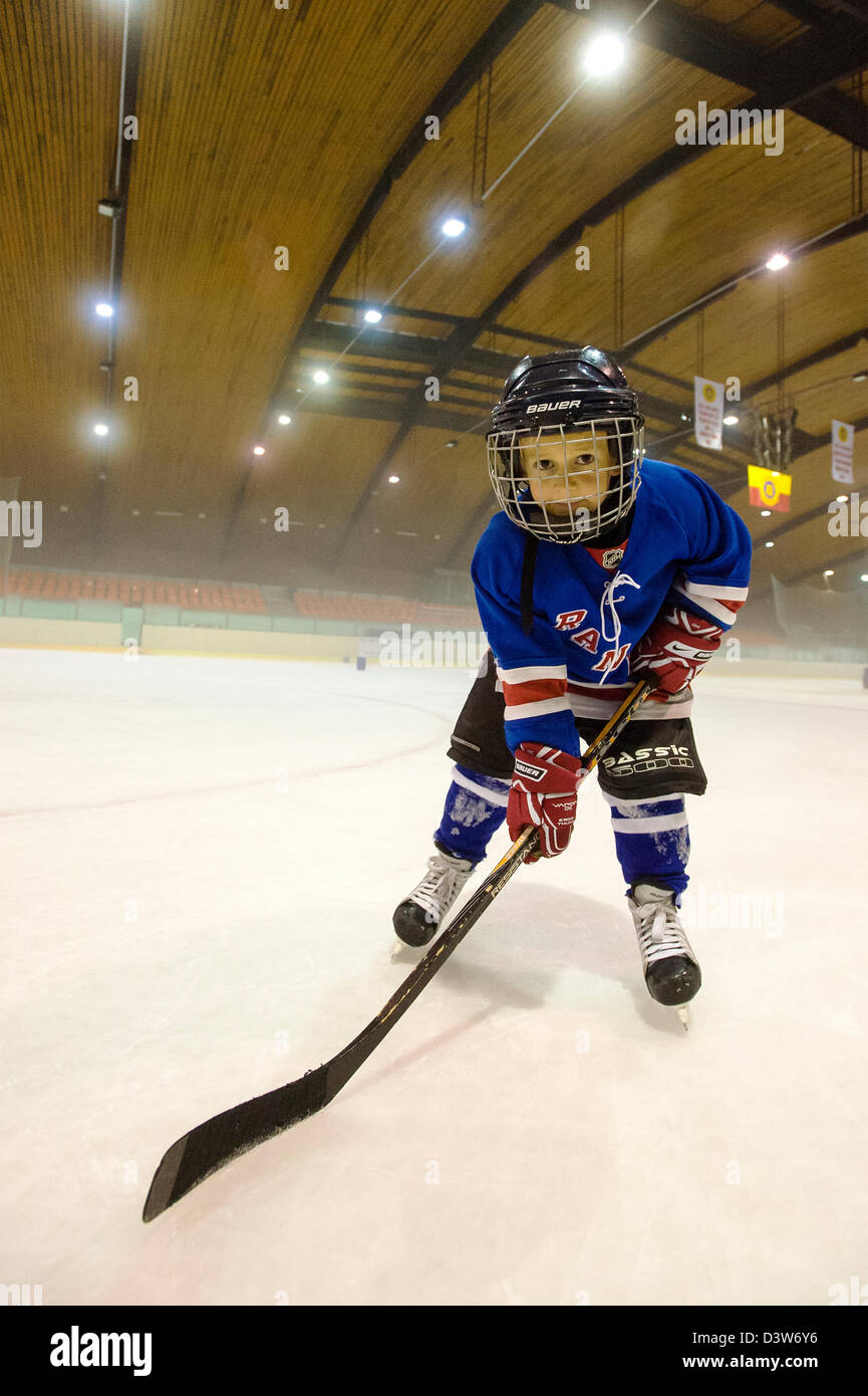 junge Hockeyspieler Stockfoto