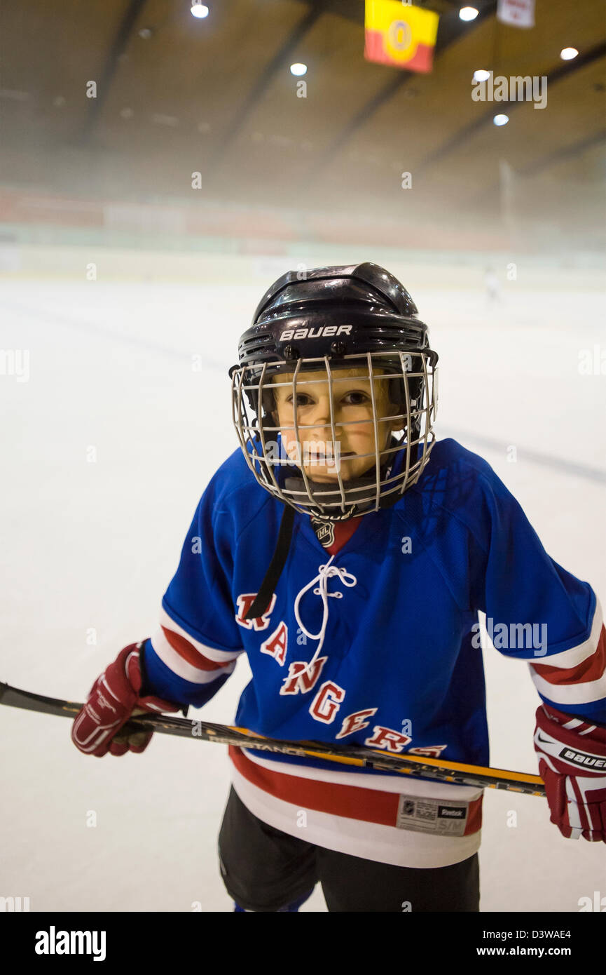 junge Hockeyspieler Stockfoto
