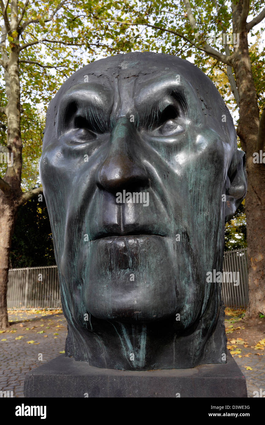 Bonn, Deutschland, Kunststoffkopf von Konrad Adenauer, das Bundesgericht Stockfoto