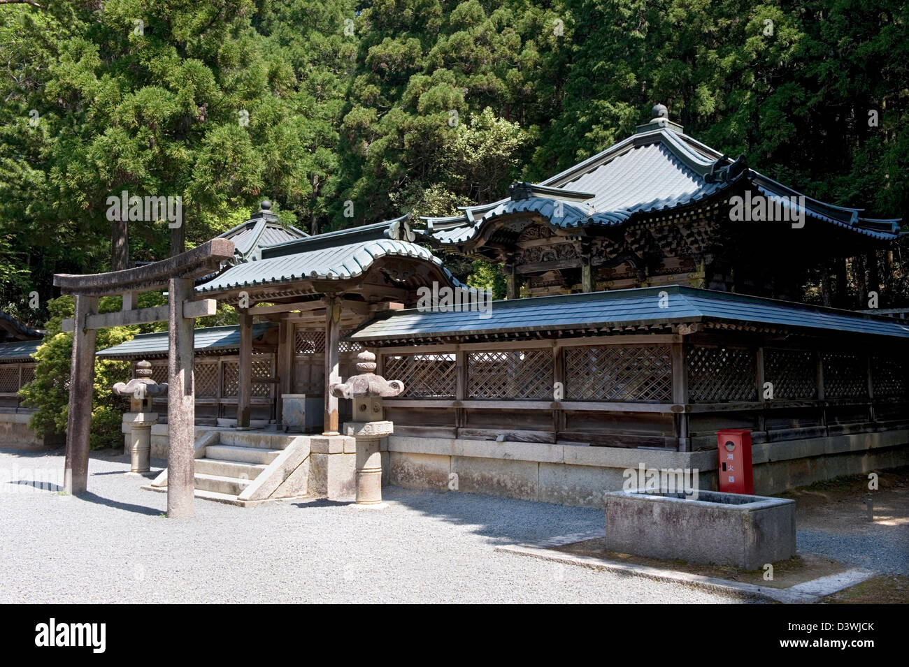 Tokugawa Familienmausoleum auf Berg Koya von Tokugawa Iemitsu Shogun Hidetada Vater und Großvater Tokugawa Ieyasu gebaut Stockfoto