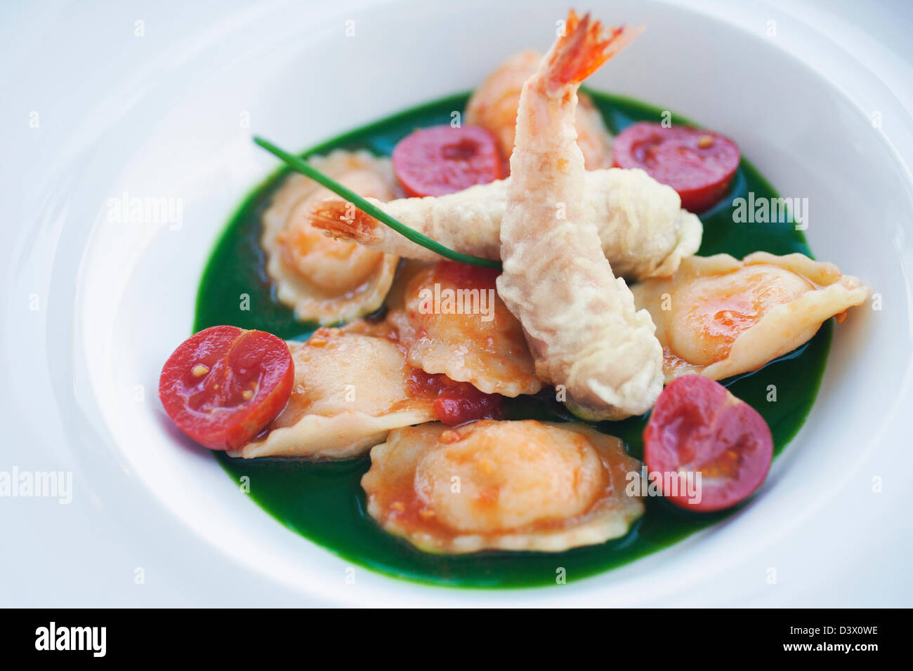 Meeresfrüchte serviert in einer Platte, Sorrent, Kampanien, Italien Stockfoto