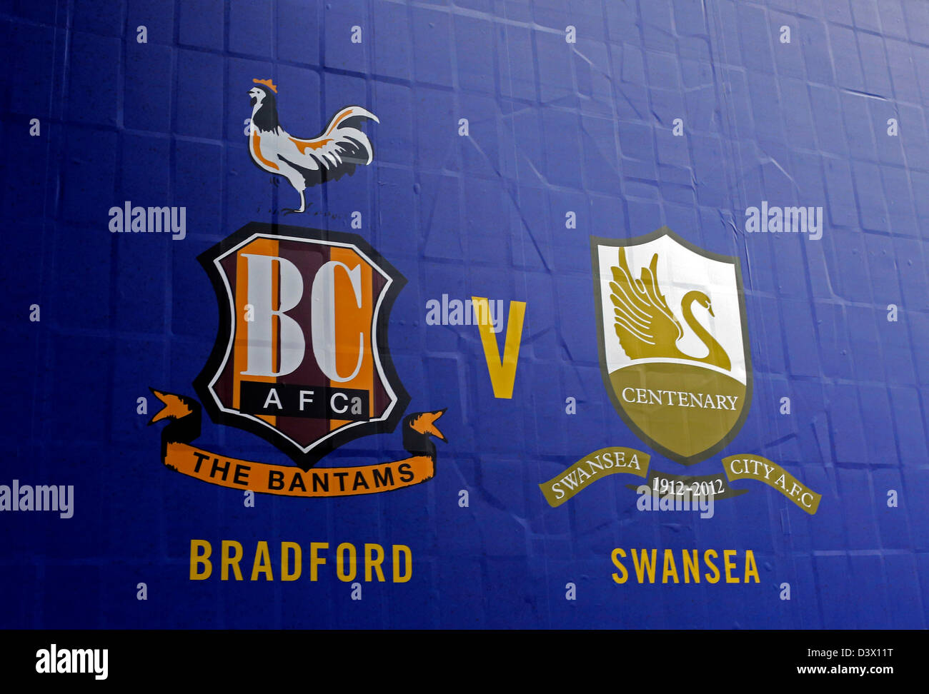 London, UK. 24. Februar 2013.  Die Club-Logos von Bradford und Swansea... Bradford City V Swansea City - Capital One Cup-Finale - Wembley Stadium, London-24/02/13 - Bild David Klein/Sportimage/Alamy Live News Stockfoto