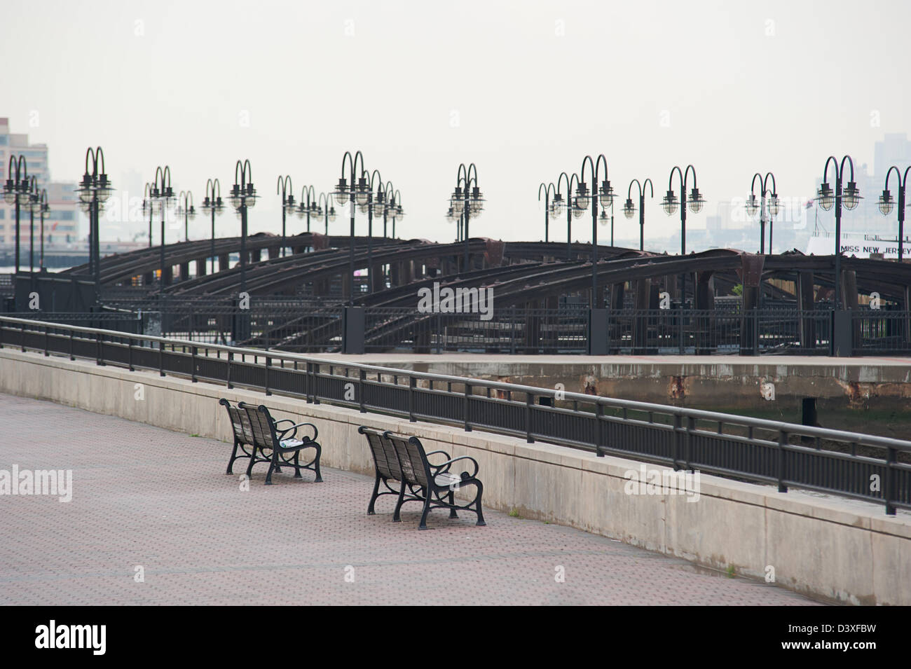 Die Küste in der Nähe Central Railroad Terminal von New Jersey, Liberty State Park, Jersey City. Stockfoto