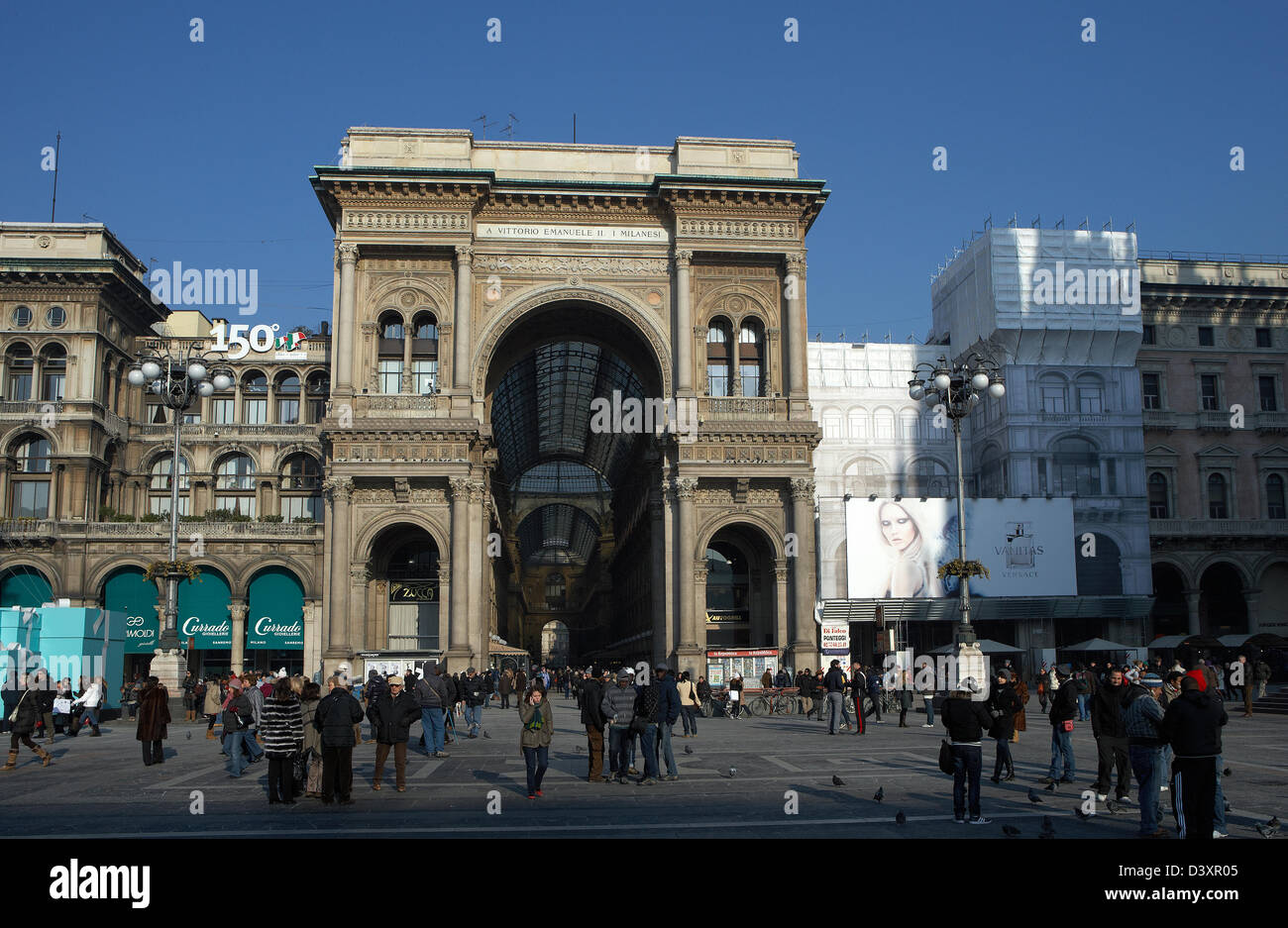 Mailand, Italien, Bogen von der Galleria Vittorio Emanuele II am Domplatz Stockfoto