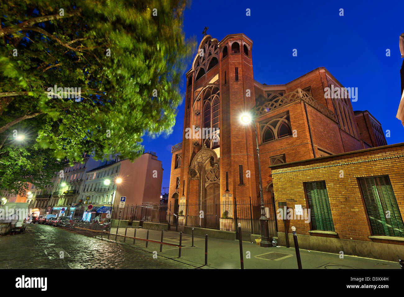 Eglise Saint-Jean des Abbesses Kirche, Montmartre, Paris, Frankreich Stockfoto