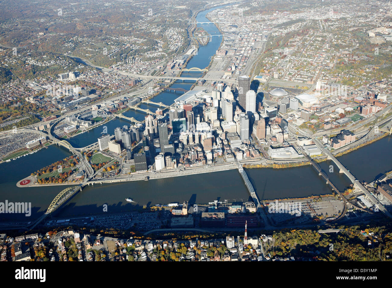 Pittsburgh Stadt aus der Luft, Pennsylvania Stockfoto