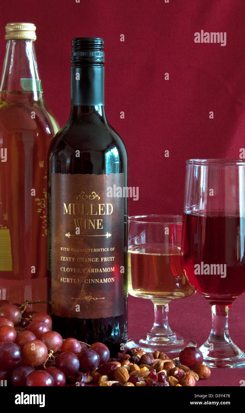 Drinks für die Weihnachtsfeier Stockfoto