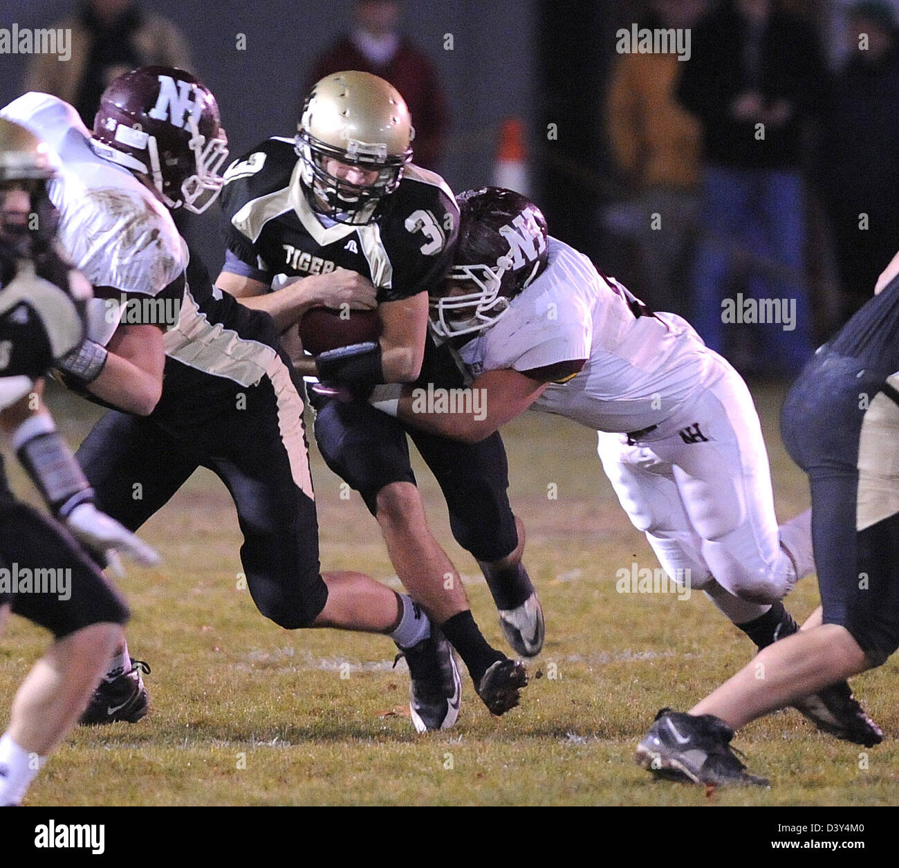 High School Fußball-Action in Madison CT USA Stockfoto