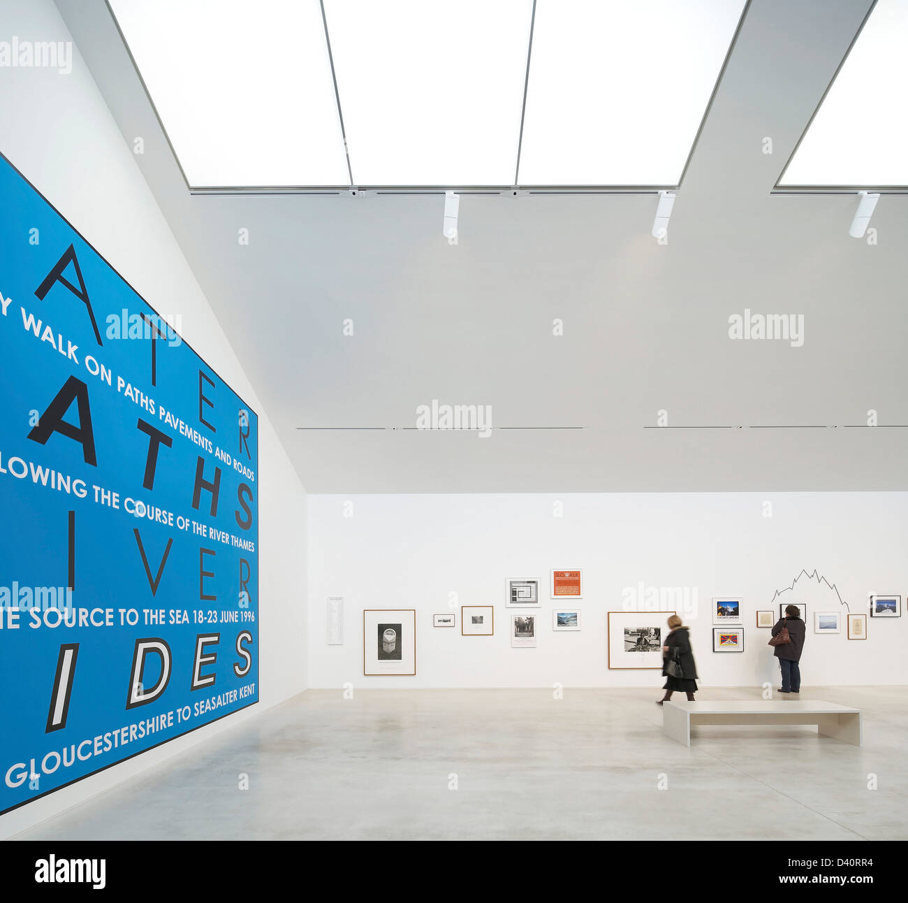 Turner Contemporary Gallery, Margate, Großbritannien. Architekt: David Chipperfield Architekten AG, 2011. Pult-Ausstellung s Stockfoto