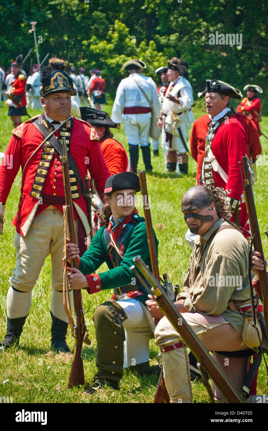 Amerikanischer revolutionärer Krieg Re-enactment, Truppen Schlacht Britisch in Rockford Plantage, Lancaster, PA. Stockfoto