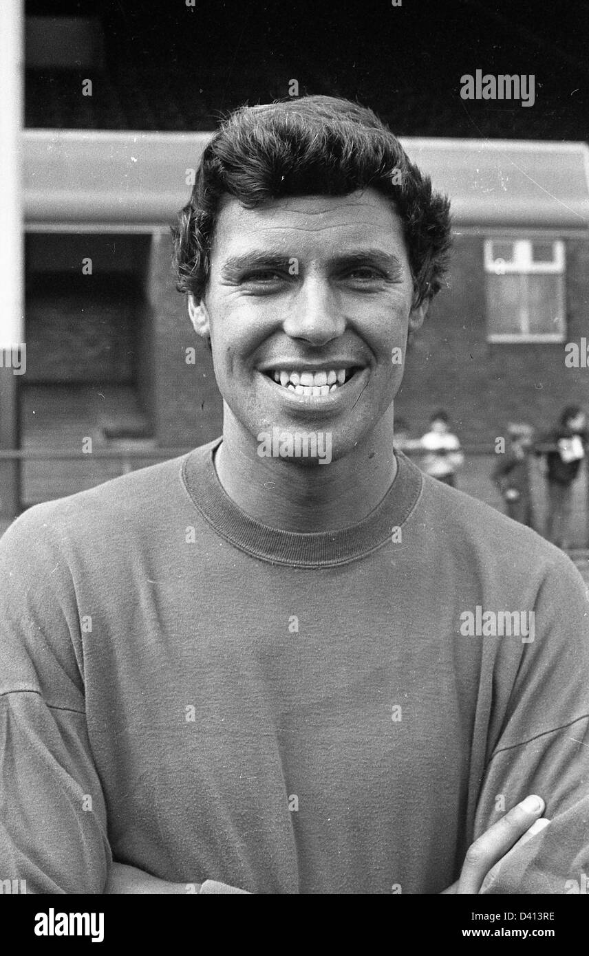 Colin Withers Aston Villa FC Fußballer 1967. Stockfoto