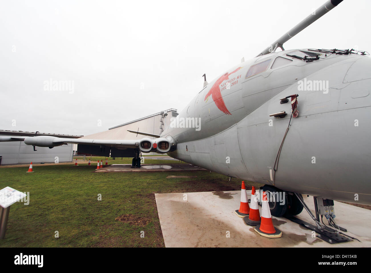 Nimrod r. 1-original-Design war die De Havilland Comet Verkehrsflugzeug. Maritime Patrol Aircraft. Drei wurden modifiziert für elektronische Informationssammlung und angesichts der Bezeichnung r. 1. 1968-2011 Höchstgeschwindigkeit im Dienst 415 km/h Rolls-Royce RB168-20 Mk250 Spey Turbofan Besatzung 29 Stockfoto