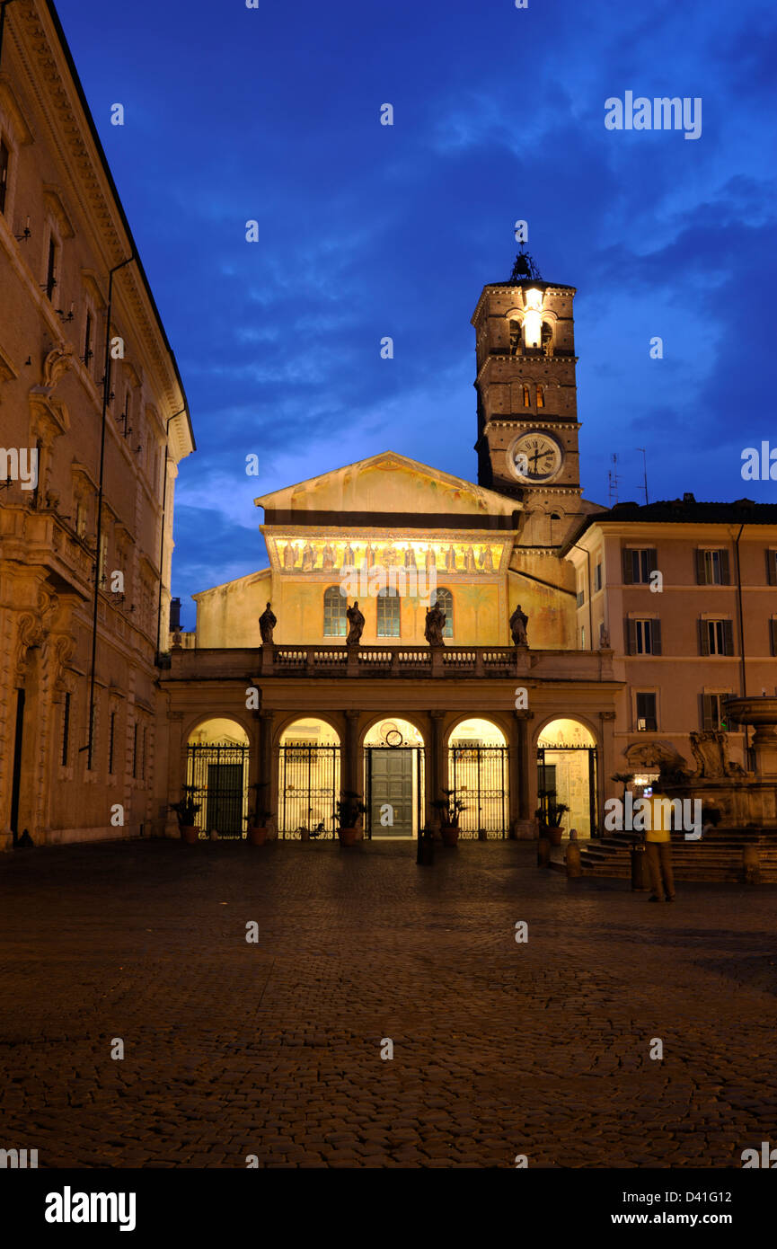 Italien, Rom, Basilika di Santa Maria in Trastevere Stockfoto
