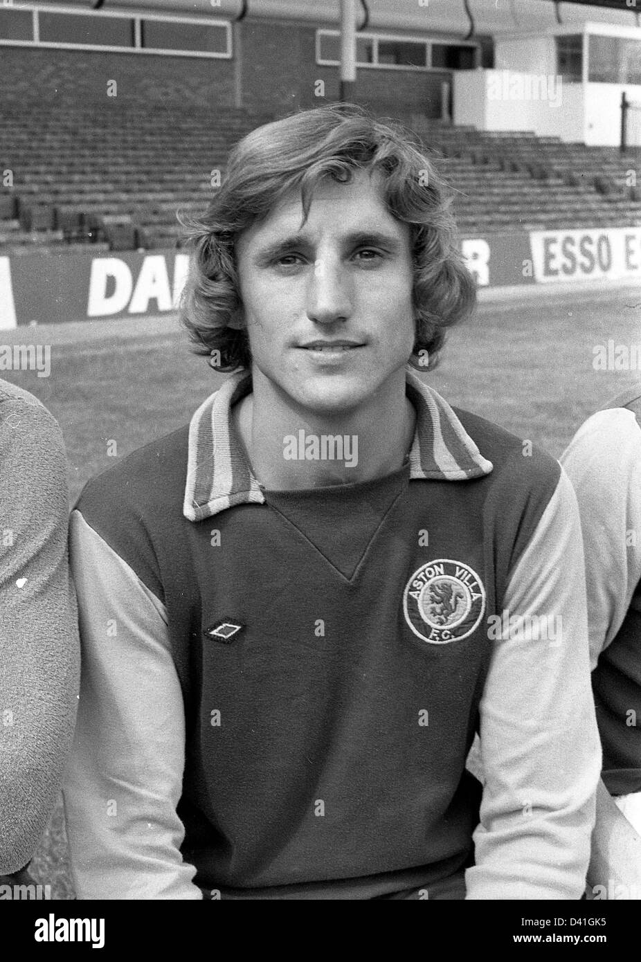 Frank Carrodus Aston Villa Football Club Fußballer 1976 Stockfoto