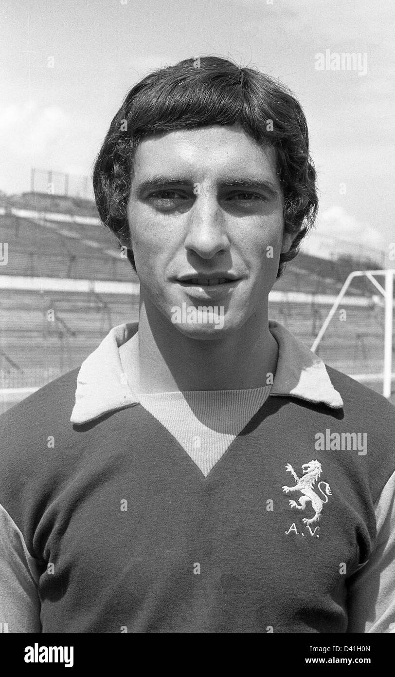 Douglas George Aston Villa Fußballer 1971 Stockfoto