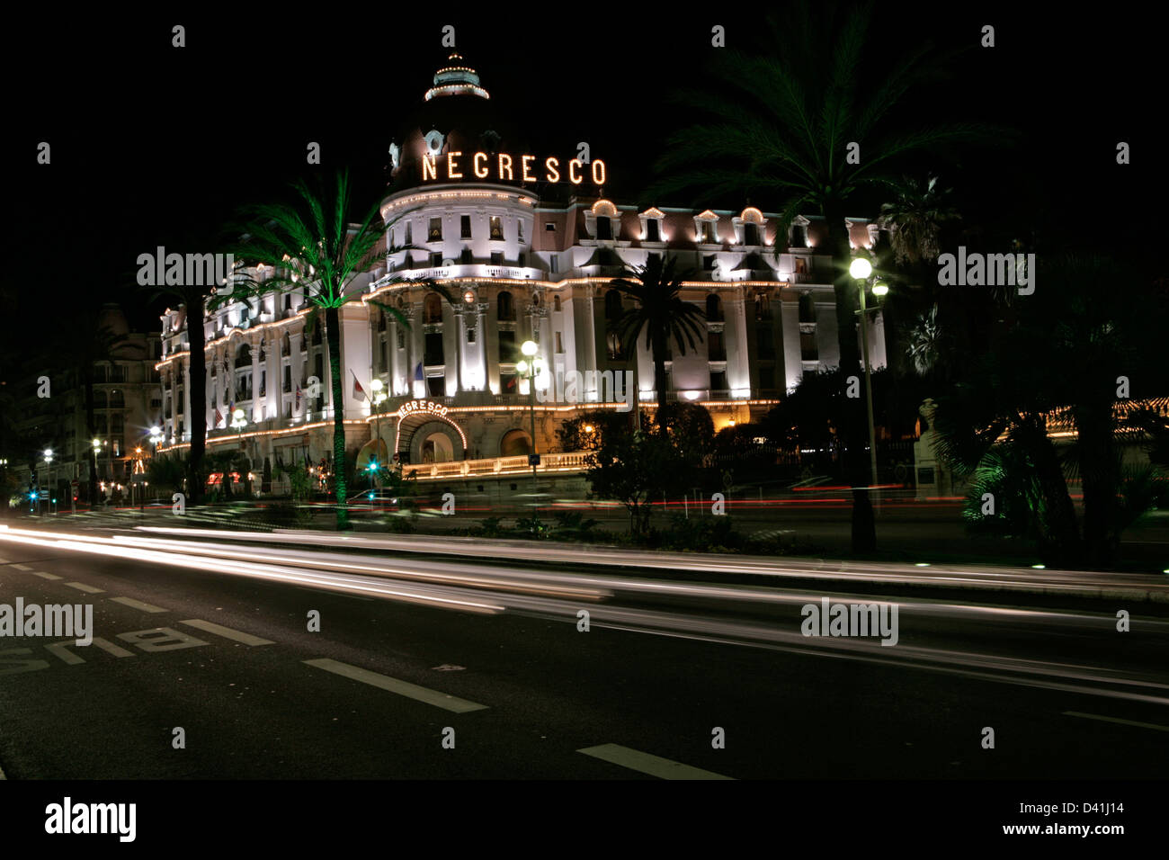 Hotel Negresco in der Nacht, Promenade des Anglais, Nizza Frankreich Stockfoto