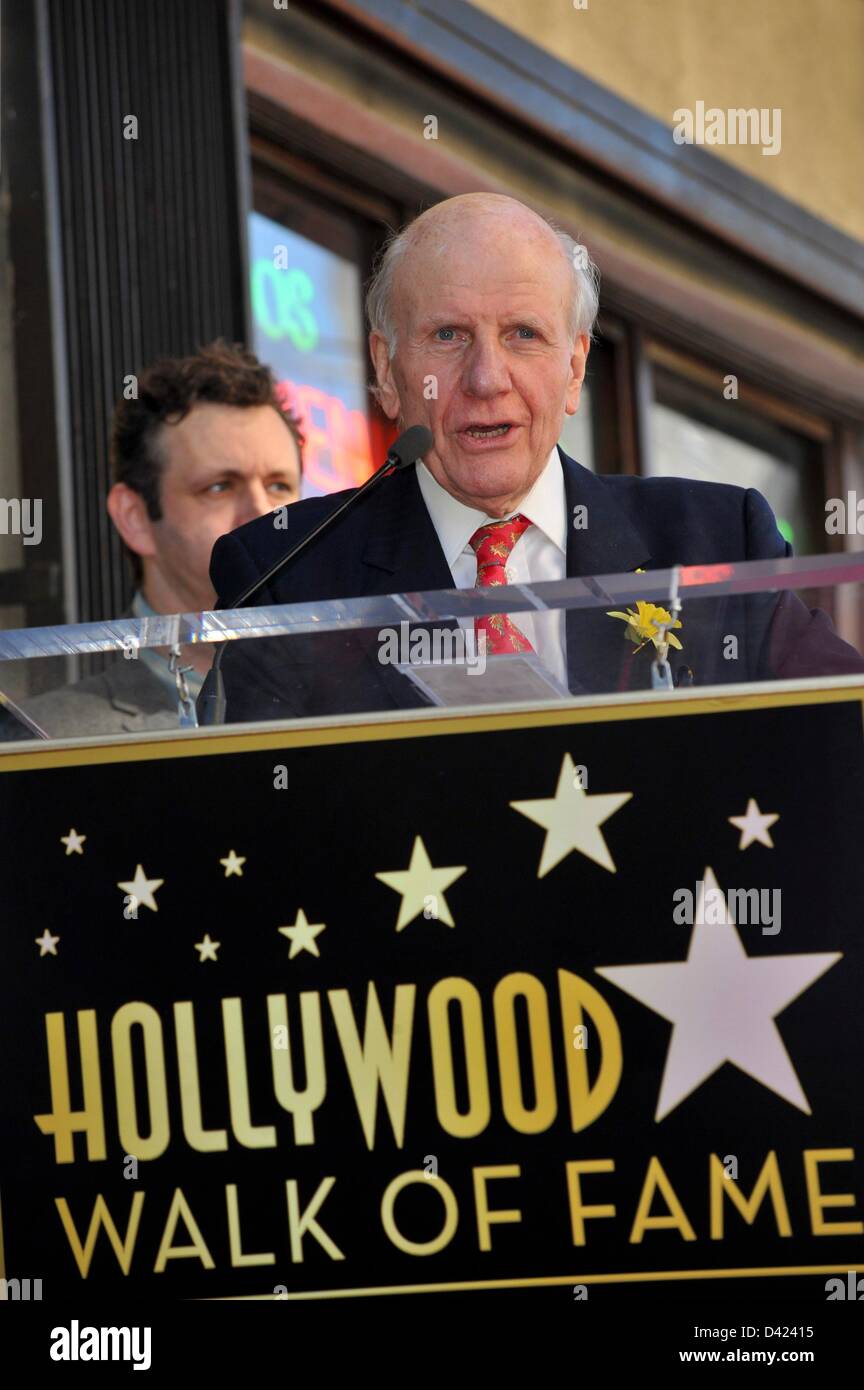 Herr David Rowe-Beddoe bei der Induktion Zeremonie für Stern auf dem Hollywood Walk of Fame für Richard Burton, Hollywood Boulevard, Los Angeles, CA 1. März 2013. Foto von: Elizabeth Goodenough/Everett Collection Stockfoto