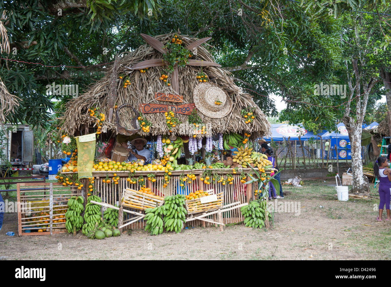 Kreditoren Stroh Hütte bei der Folklore Festival De La Naranja in Panama. Stockfoto