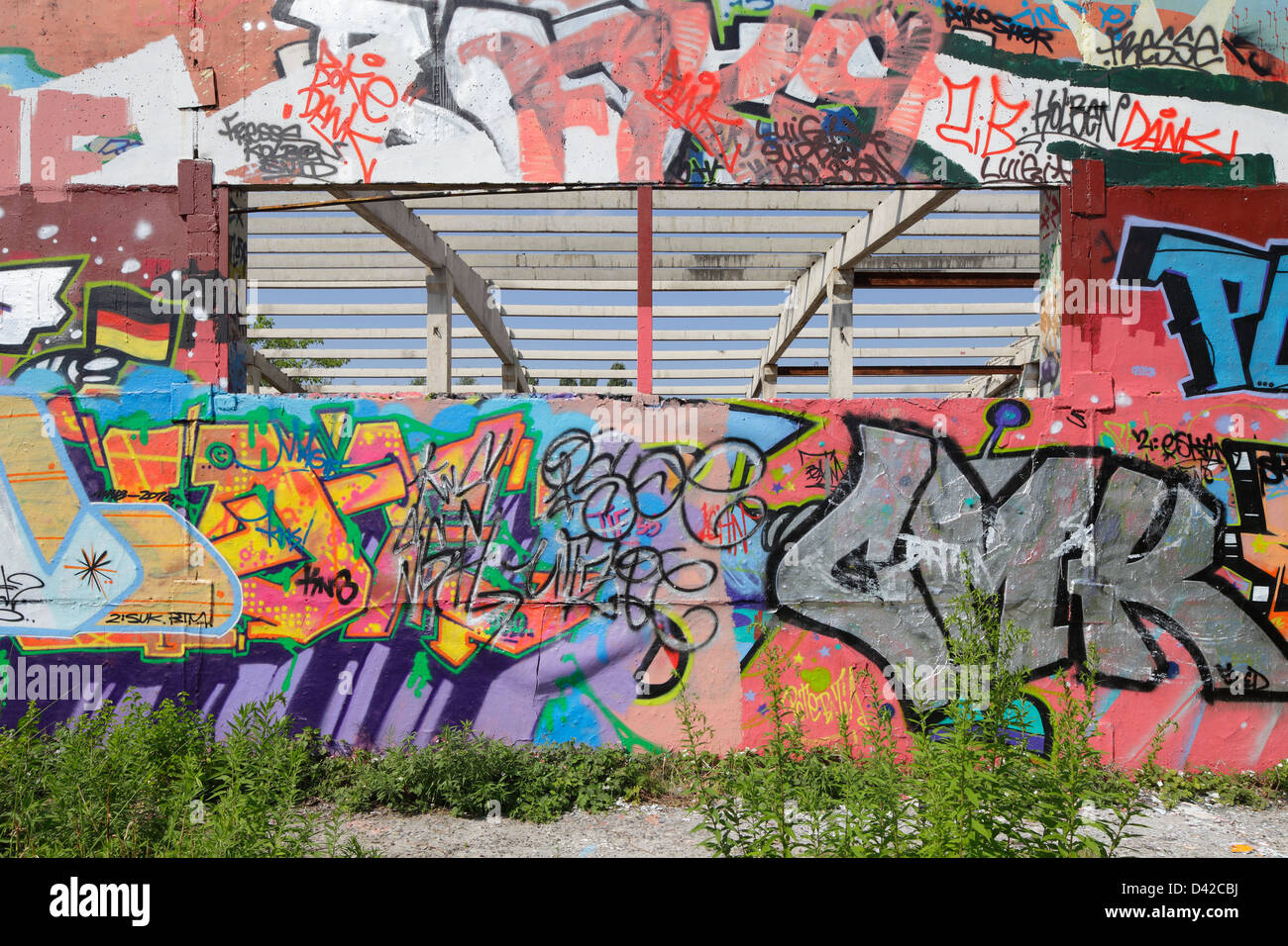 Berlin, Deutschland, eine zerstörte Betonbau-Halle Stockfoto