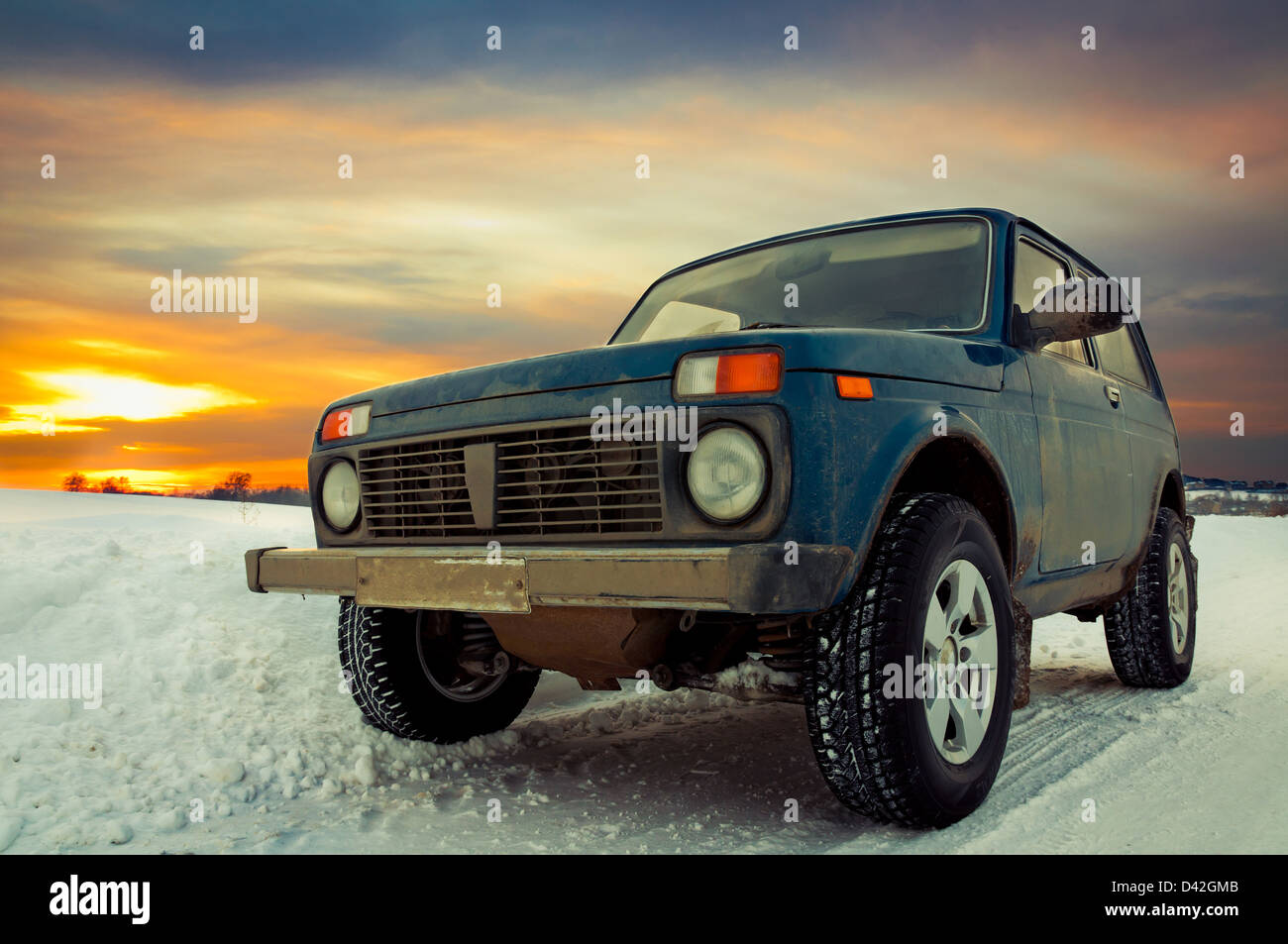 Sowjetische und russische SUV Lada Niva 4 x 4 Stockfoto